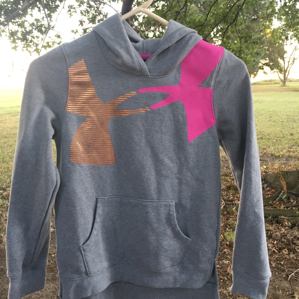Under Armour girls large hooded sweatshirt